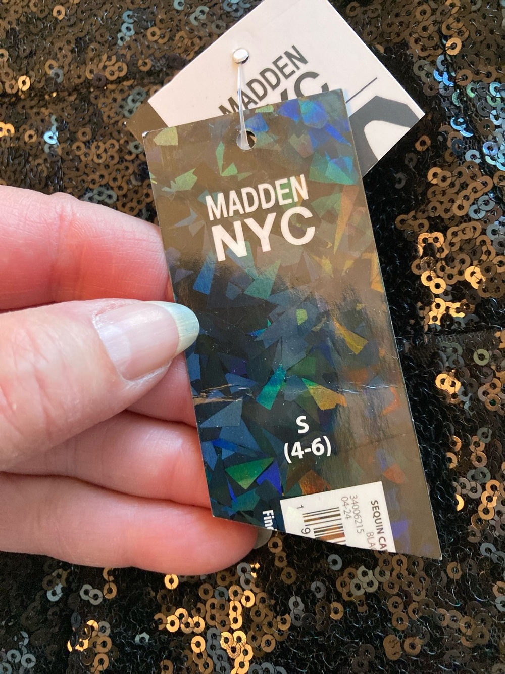 MADDEN NYC Black Sequin Mini Skirt - Picture 3 of 8